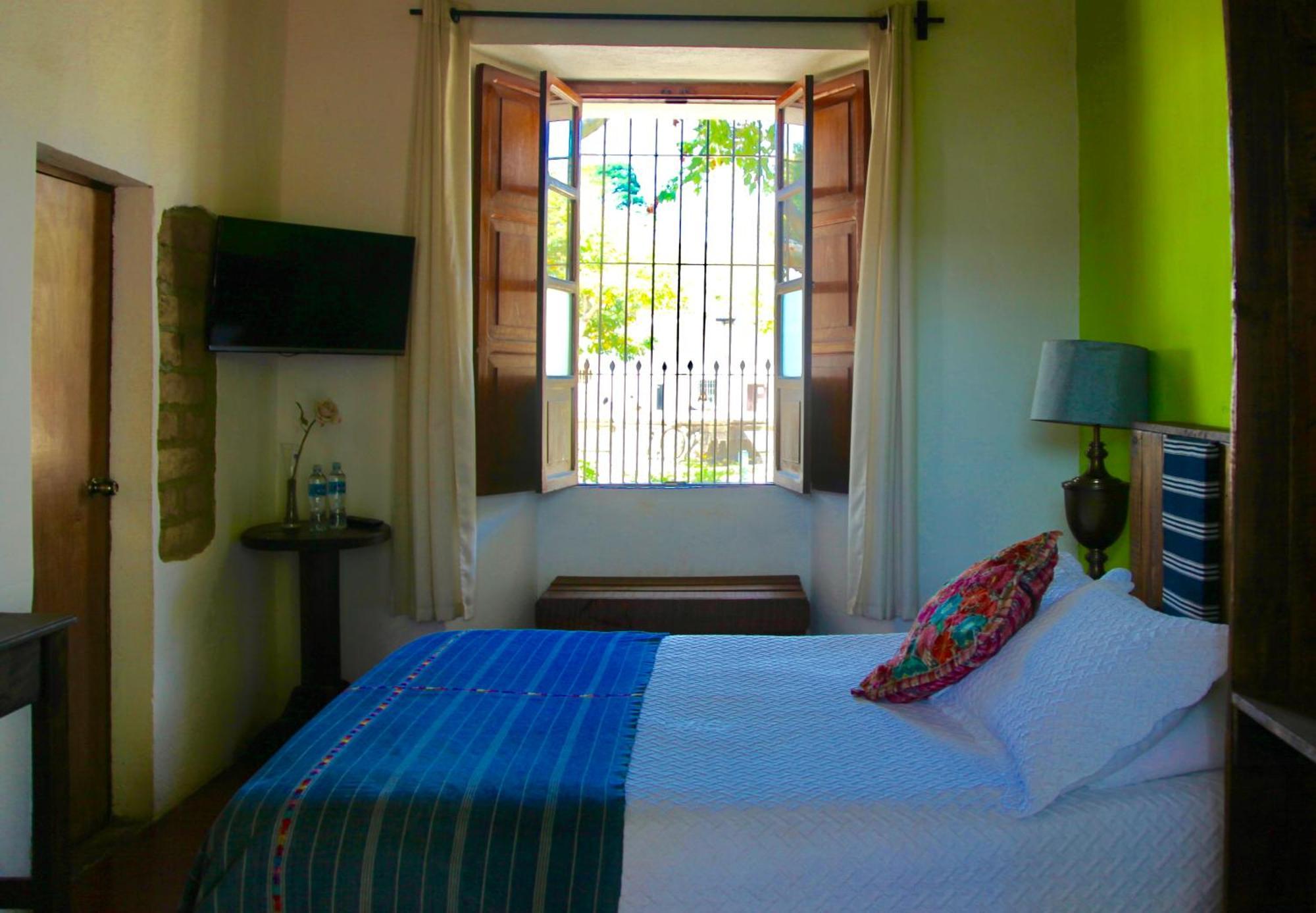 Hostal Antigueeno Antigua Εξωτερικό φωτογραφία