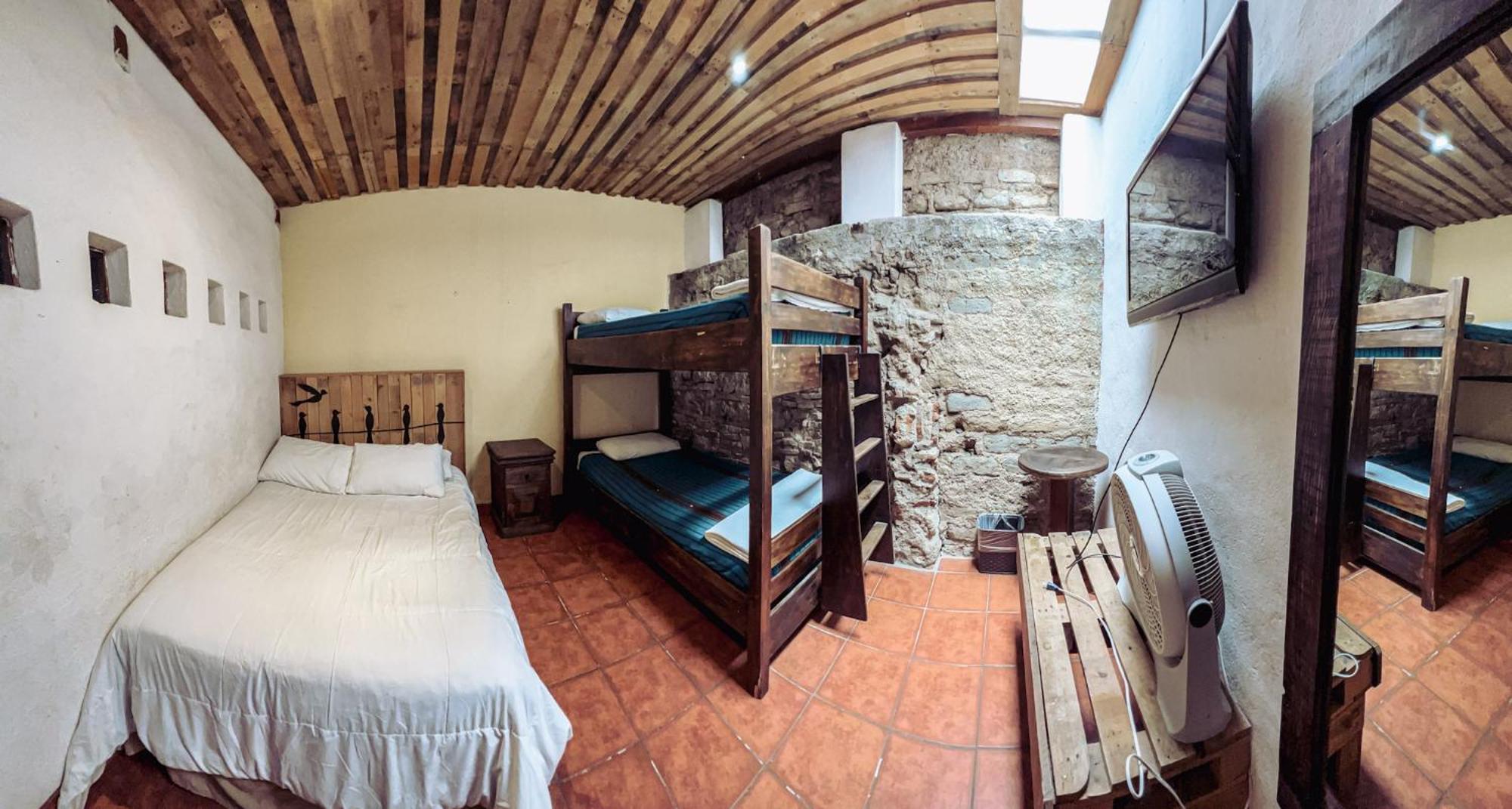 Hostal Antigueeno Antigua Εξωτερικό φωτογραφία