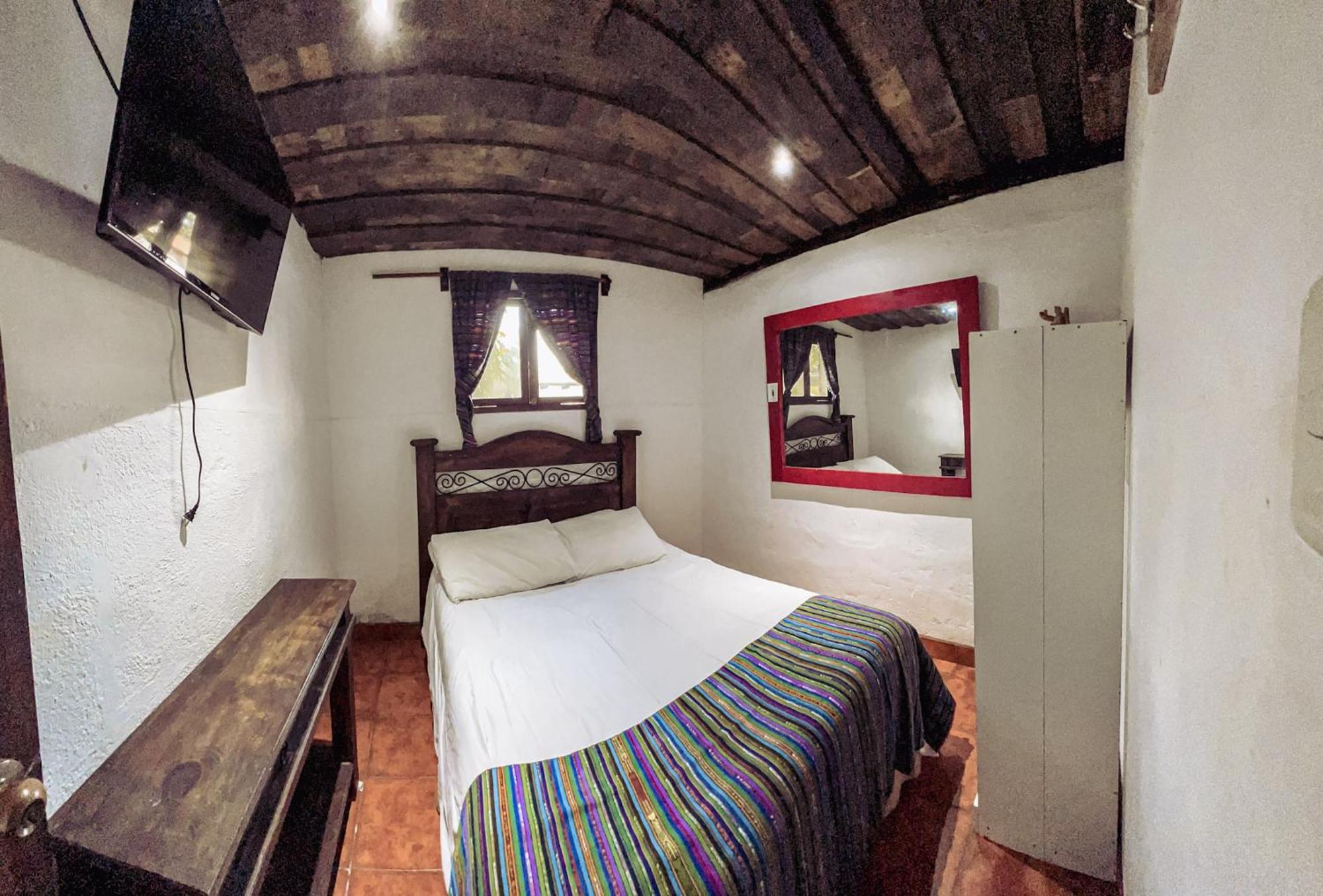 Hostal Antigueeno Antigua Εξωτερικό φωτογραφία