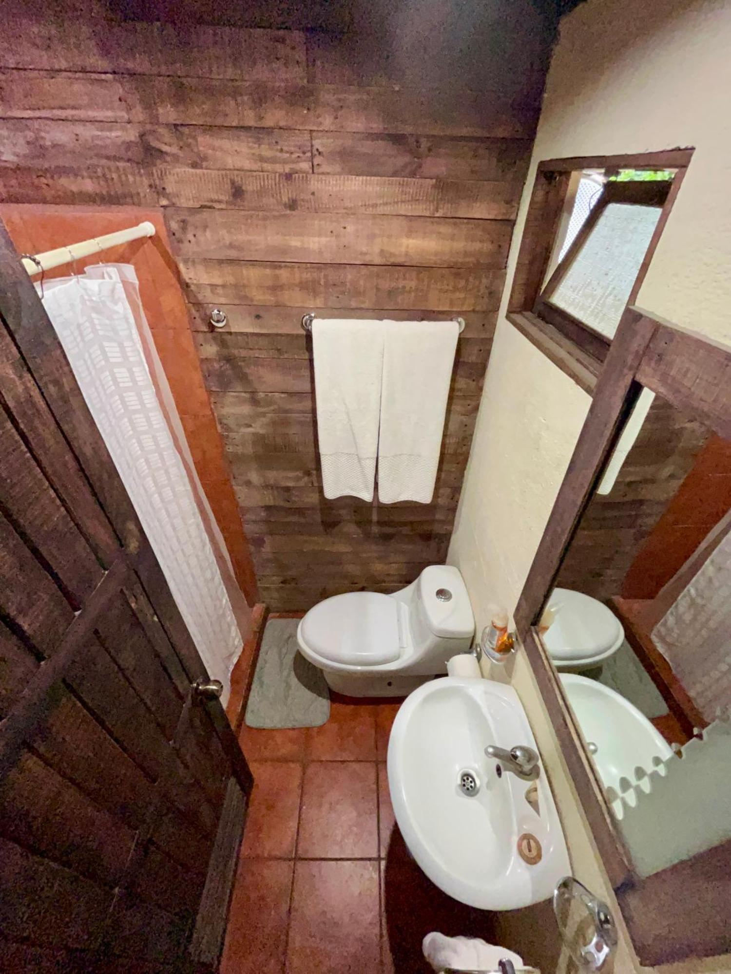 Hostal Antigueeno Antigua Εξωτερικό φωτογραφία