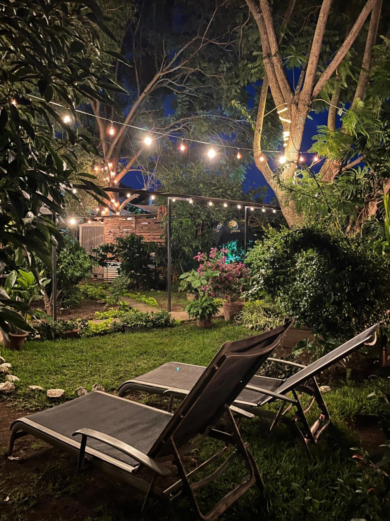Hostal Antigueeno Antigua Εξωτερικό φωτογραφία