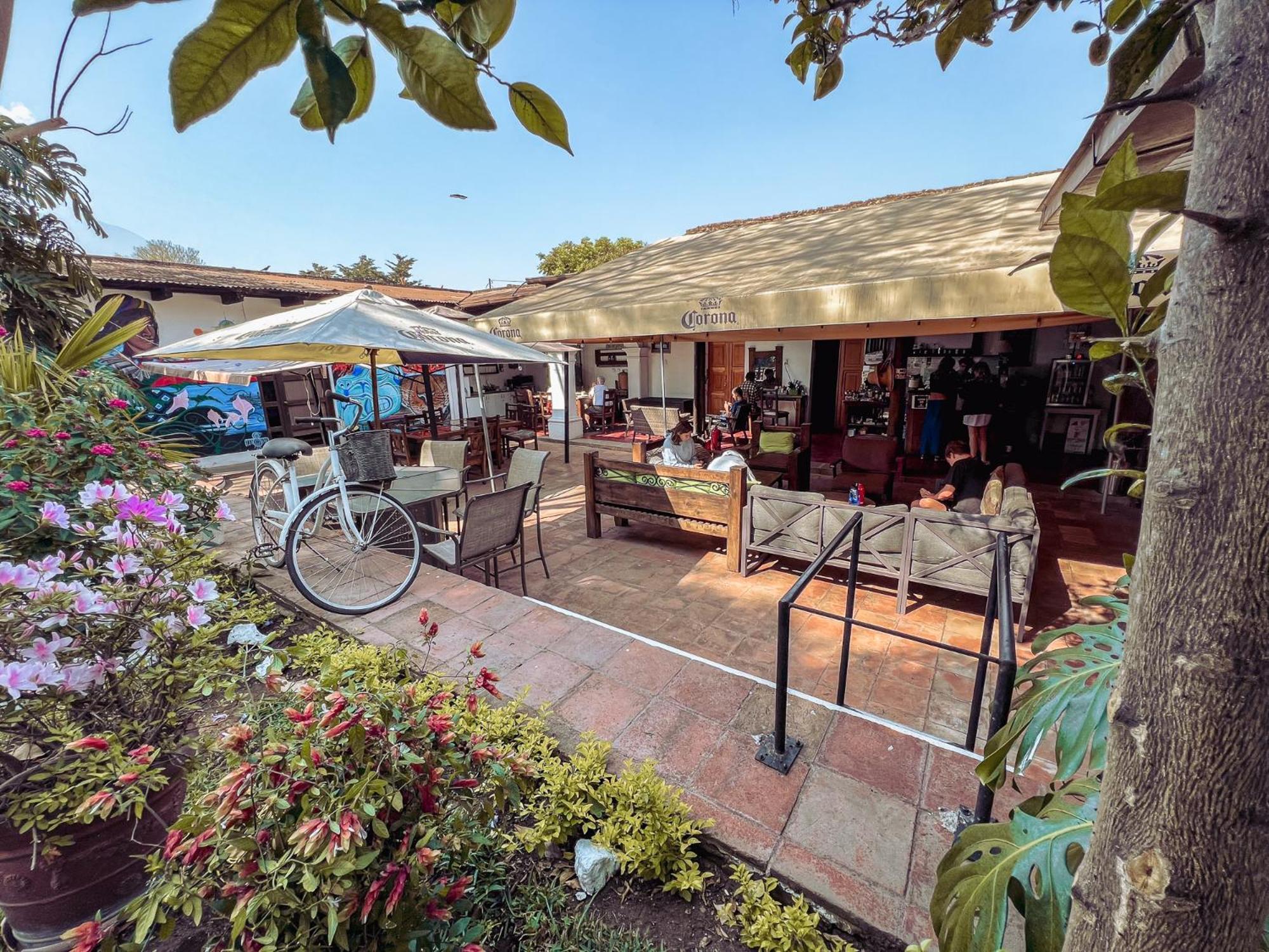 Hostal Antigueeno Antigua Εξωτερικό φωτογραφία