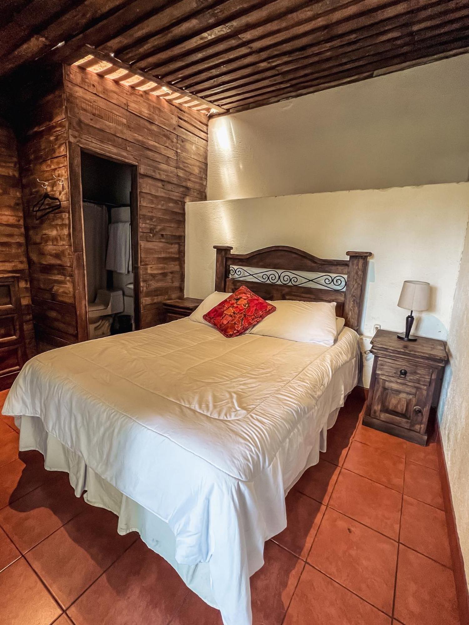 Hostal Antigueeno Antigua Εξωτερικό φωτογραφία