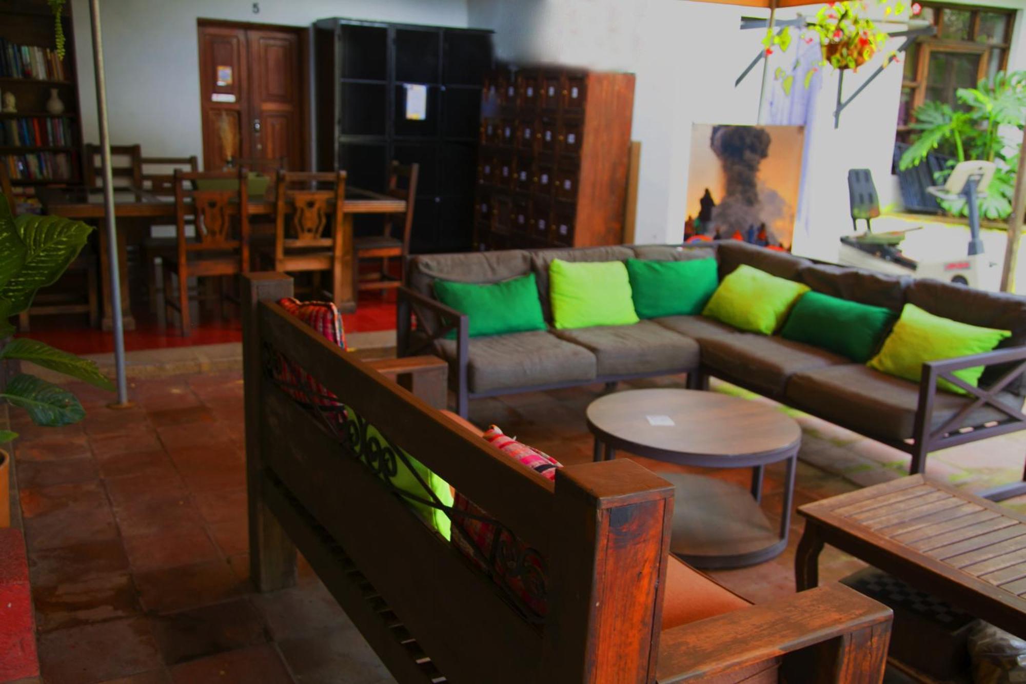 Hostal Antigueeno Antigua Εξωτερικό φωτογραφία